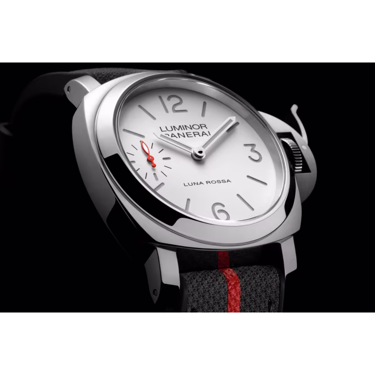 Resim LUMINOR LUNA ROSSA - 44 MM